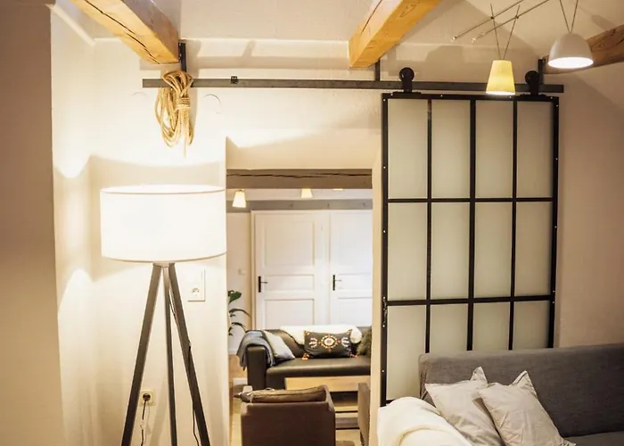 Am Berg شقة كورورت أوبين